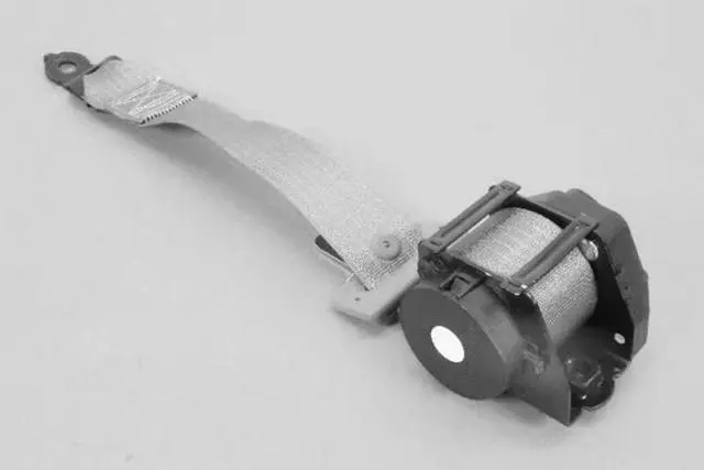 5JX14ZJ3AE - : Retractor Seat Belt for Jeep: Commander Image