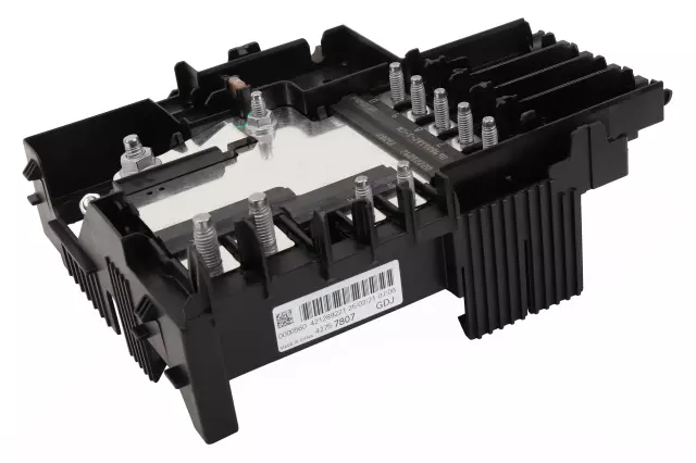 42757807 - : Fuse Block for Buick: Encore GX | Chevrolet: Trailblazer Image