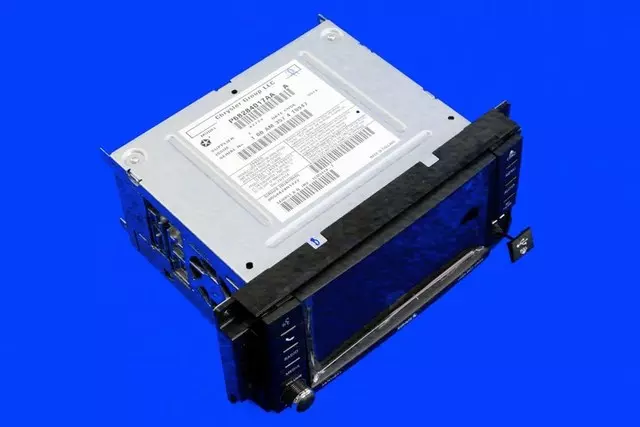 Multi Media Radio - Mopar (68284017AA)