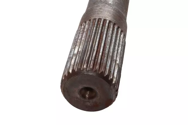 12471488 - Universals &amp; Rear Axle: Axle Shafts for GM Image