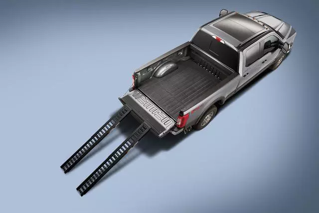 HC3Z99286F56B - : Bed Ramp Stowable Loading - One Ramp Kit for Ford: F-250 Super Duty, F-350 Super Duty, F-450 Super Duty Image