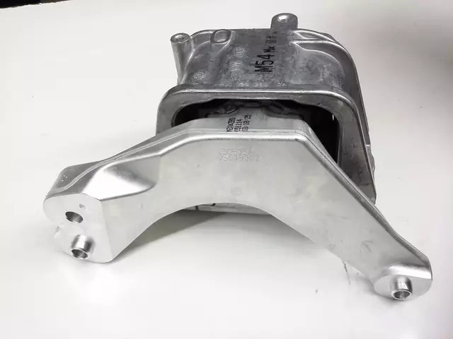 1J0199262DA - Engine: Motor Mount for Volkswagen: Beetle, Golf, Jetta, Passat, Rabbit Image