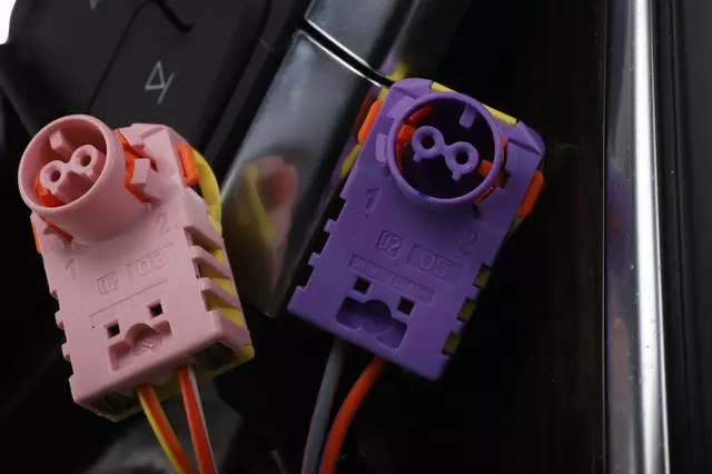 85104572 - : Black Steering Wheel for Cadillac: XT6 Image