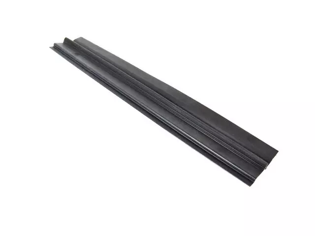 5290670AB - Belts &amp; Cooling: Radiator Air Seal for SRT: Viper Image