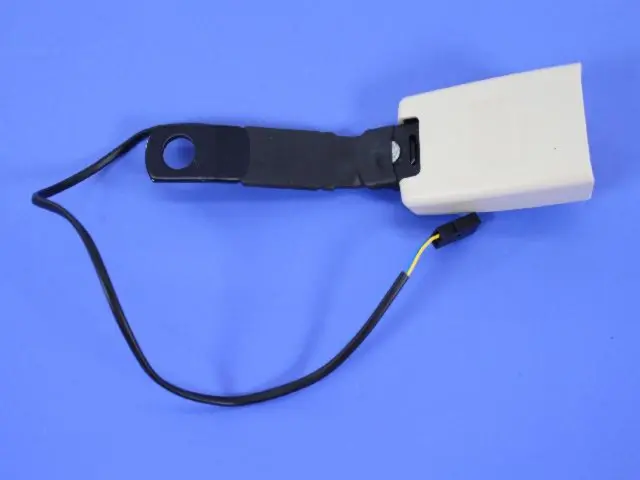 Boucle, Côté Gauche - Mopar (0YW071T1AD)