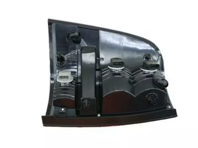 Tail Lamp Assembly - Ford (5C5Z-13404-AA)