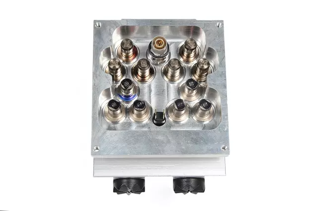 Brake Pressure Modulator Valve - GM (25879231)