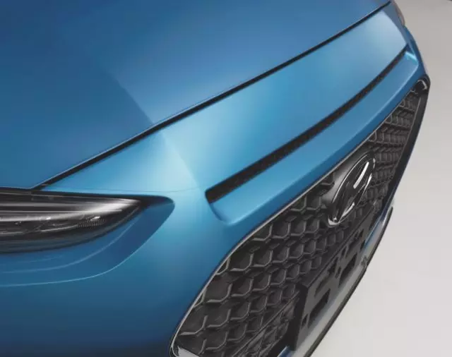 J9F24AU000 - : 2018-2021 Hyundai Kona - Hood Applique - Clear Film for Hyundai: Kona Image