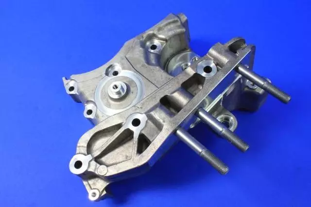 Bracket - Mopar (68315269AA)