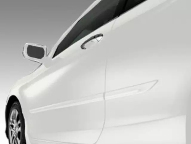 8P05T3L130 - Exterior: Body Side Molding for Honda Image