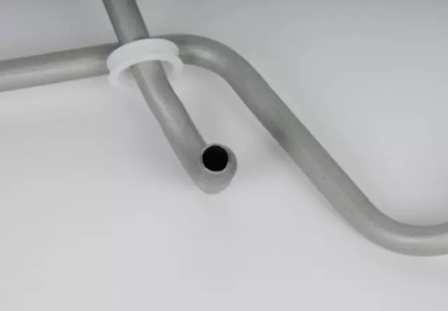 15995058 - Belts &amp; Cooling: Automatic Transmission Oil Cooler Hose for Chevrolet: C2500, C3500, K2500 Pickup, K3500 Pickup, Suburban C2500, Suburban K2500 | GMC: C2500 Pickup, C3500 Pickup, K2500 Pickup, K3500 Pickup, Suburban C2500, Suburban K2500 Image