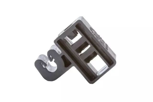 84367692 - : Rear Brake Pipe Clip for GM Image