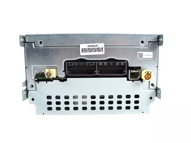 AM/FM CD - Mopar (68209671AD)