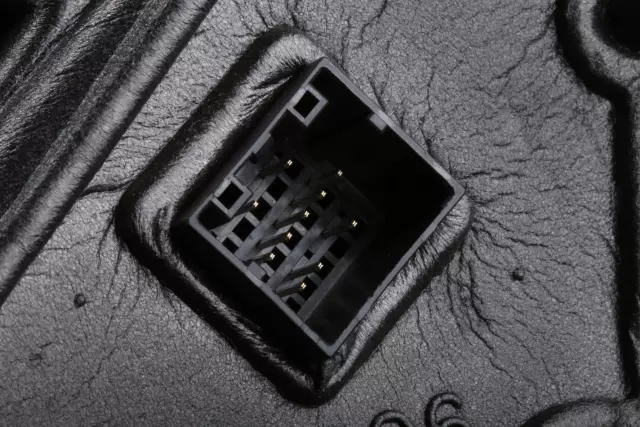 Passenger Side Outside Rearview Mirror - GM (84705502)