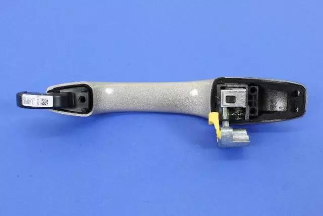 Exterior Door Handle, Left - Mopar (1KR97KFSAD)