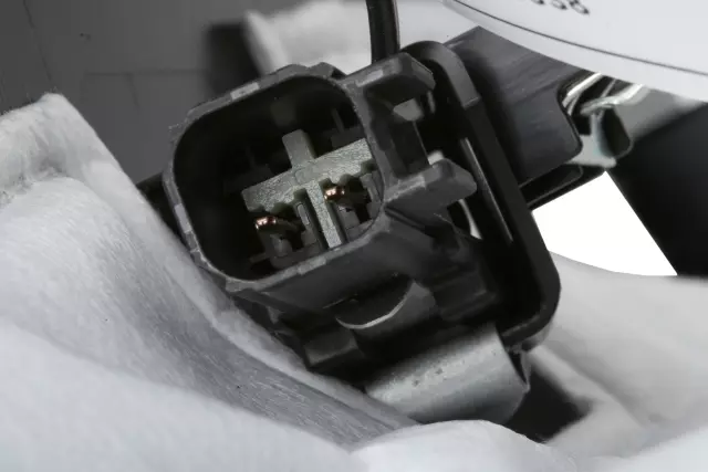 2015-2020 Cadillac - Jet Black Passenger Side Door Sill Plate - GM (84559139)