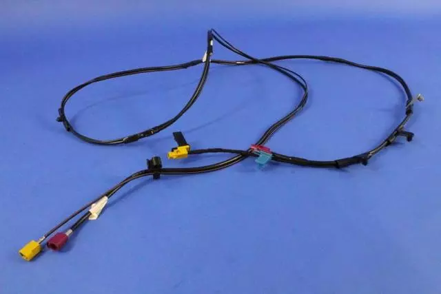 Cell And Sdars Cable - Mopar (68185788AE)