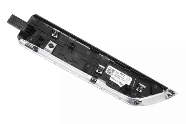 84631253 - Body: Applique for Chevrolet: Silverado 1500, Silverado 1500 LTD | GMC: Sierra 1500, Sierra 1500 Limited, Sierra 2500 HD, Sierra 3500 HD Image