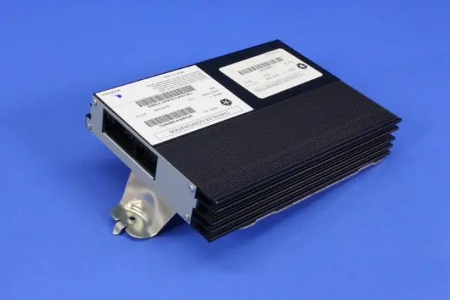 Amplifier - Mopar (5091272AD)