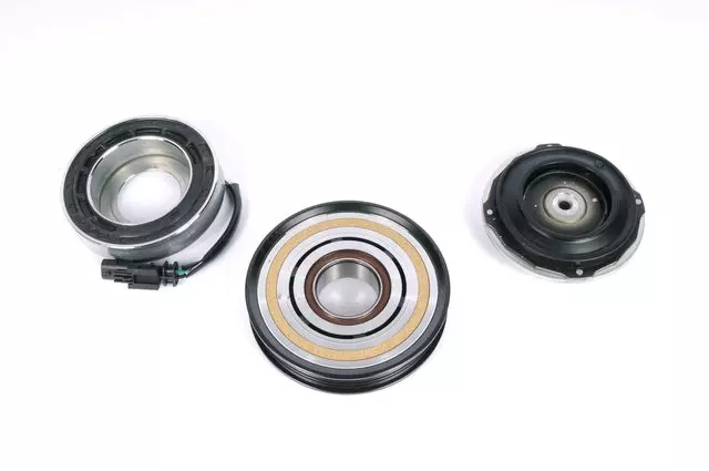 86798575 - HVAC: Clutch for Cadillac: Escalade, Escalade ESV | Chevrolet: Silverado 1500 LD, Suburban, Tahoe | GMC: Sierra 1500 Limited, Yukon, Yukon XL Image