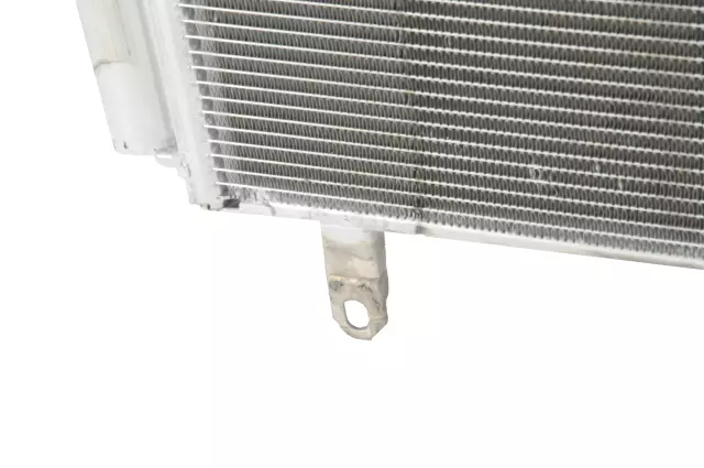 Air Conditioning Condenser - GM (23485898)