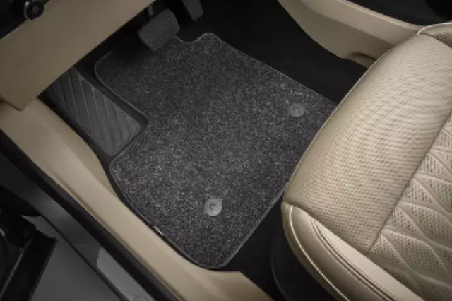 84598258 - : Floor Mats, Carpet for GM Image