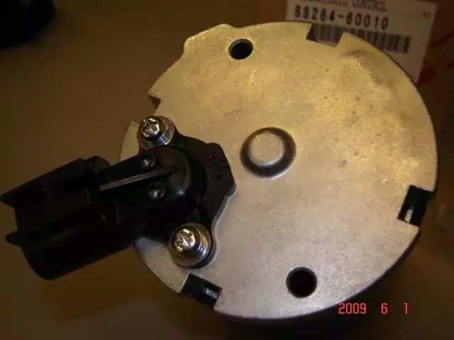 Motor - Toyota (88264-60010)