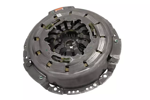 15765633 - : Part# 15765633 Clutch Pressure and Driven Plate for Cadillac: Escalade, Escalade ESV, Escalade EXT | Chevrolet: Silverado 1500, Silverado 1500 Classic, Silverado 1500 HD, Silverado 2500, Silverado 2500 HD, Silverado 2500 HD Classic, Silverado 3500, Silverado 3500 Classic, Suburban 1500, Suburban 2500 | GMC: Sierra 1500, Sierra 1500 Classic, Sierra 1500 HD, Sierra 1500 HD Classic, Sierra 2500, Sierra 2500 HD, Sierra 2500 HD Classic, Sierra 3500, Sierra 3500 Classic, Yukon, Yukon XL 1500, Yukon XL 2500 Image