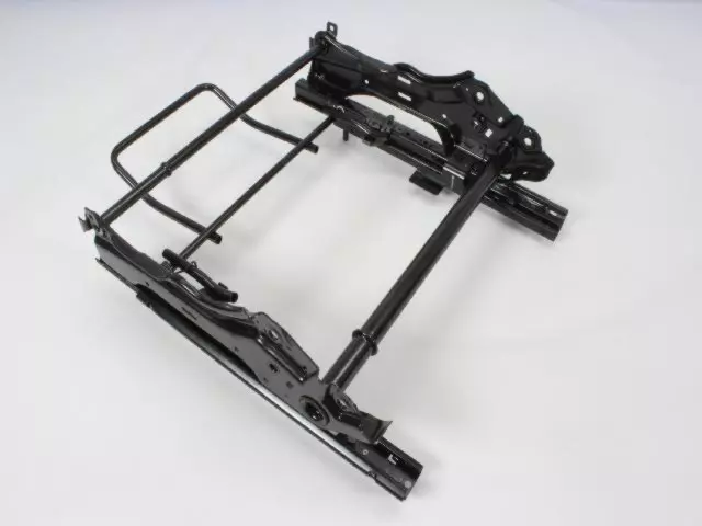 Manual Seat Adjuster - Mopar (4610189AA)