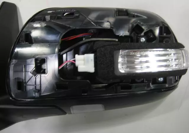 Mirror Assembly - Toyota (87940-35A31)