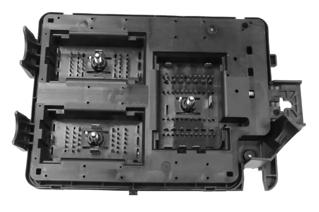 Front Compartment Fuse Block - GM (42456295)