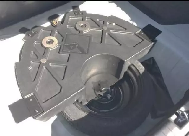 MZ315069 - Electronics: Audio System, Rockford Fosgate Premium for Mitsubishi Image