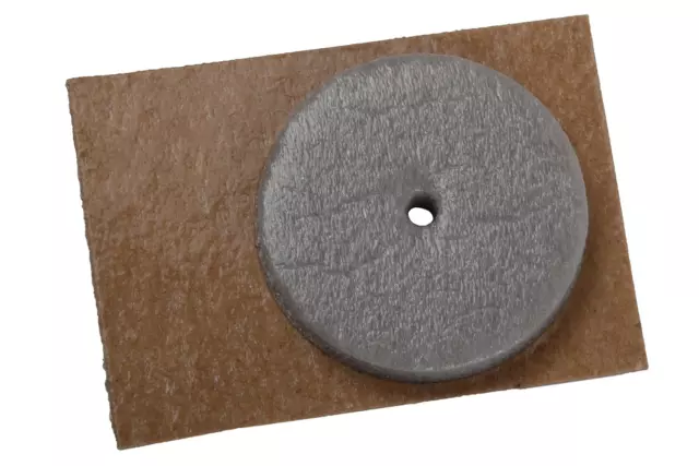 22777400 - Body: Guide Bracket Seal for Buick: Envision, Envista | Cadillac: ATS, CT4, CTS, XT5, XT6 | Chevrolet: Blazer, Bolt EUV, Bolt EV, Camaro, Malibu, Traverse, Traverse Limited, Volt | GMC: Acadia Image