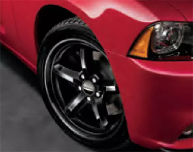 82212330 - : Cast Aluminum Wheel Kit for Mopar Image