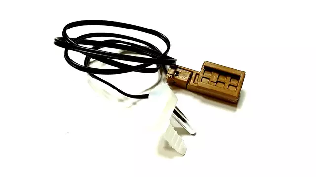 73540FG011 - HVAC: Temp Sensor for Subaru: Crosstrek, Forester, Impreza, WRX, WRX STI, XV Crosstrek Image