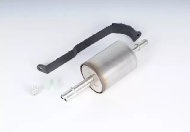 22633313 - Maintenance &amp; Lubrication: Fuel Filter for GM Image