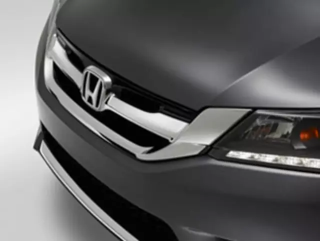 8F21T2A100 - Body: Sport Grille - Sedan for Honda: Accord Image
