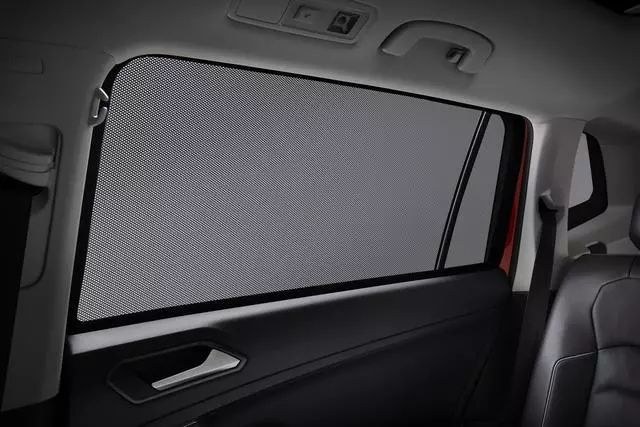 Rear Sunshades - Volkswagen (5NN-064-365)