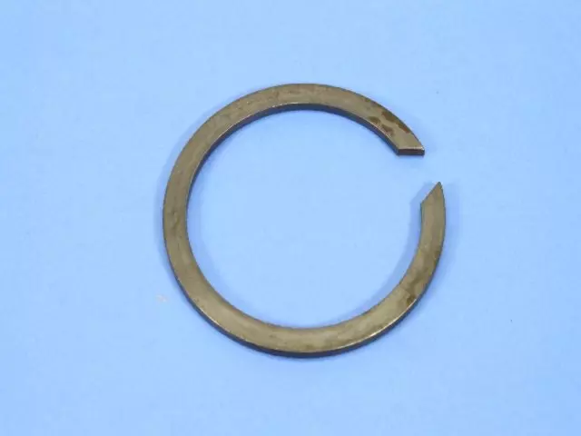 5086338AA - NVG273; Transfer Case: Snap Ring for Dodge: Ram 1500, Ram 2500, Ram 3500 | Ram: 2500, 3500 Image