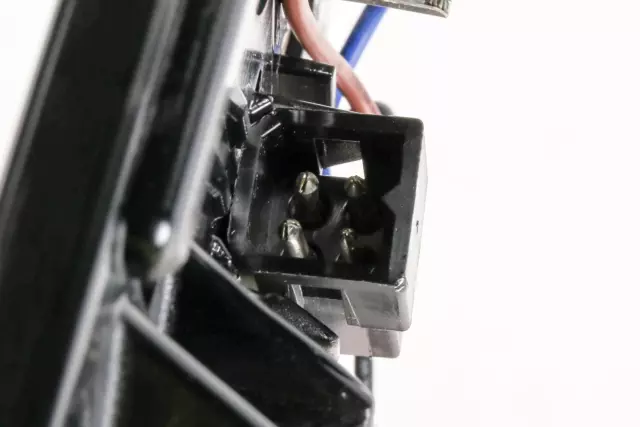 92235874 - : Driver Side Door Mirror Glass for Chevrolet: Camaro Image