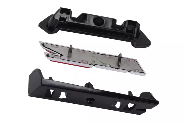 84233612 - Body: Nameplate for Chevrolet: Silverado 1500, Silverado 1500 LTD Image