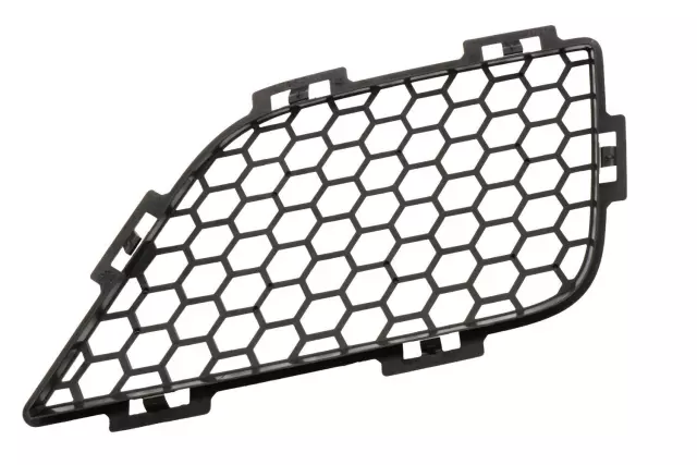 Passenger Side Front Grille - GM (25877950)