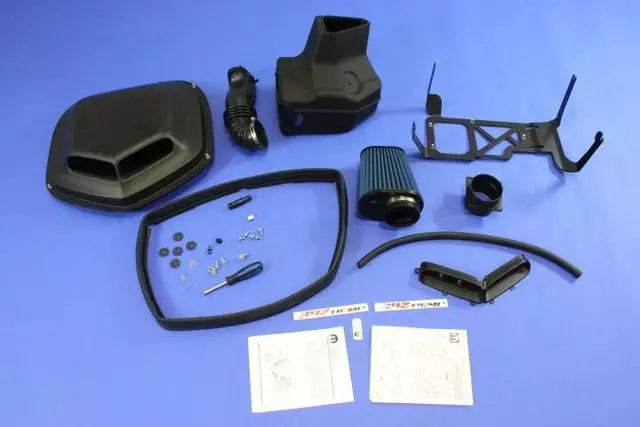 Shaker Scoop Induction Kit - Mopar (82214586AC)