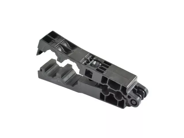 4 Way Clip - Mopar (68309833AA)