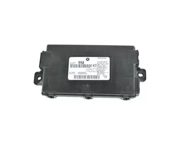 Hub Receiver - Mopar (68323876AB)