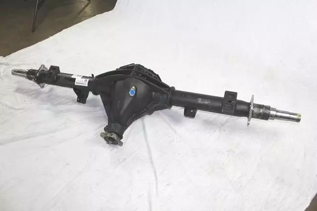 Service Rear Axle - Mopar (68158461AB)