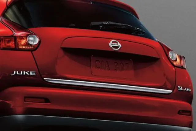 999M16X100 - Exterior: Hatch Accent for Nissan Image