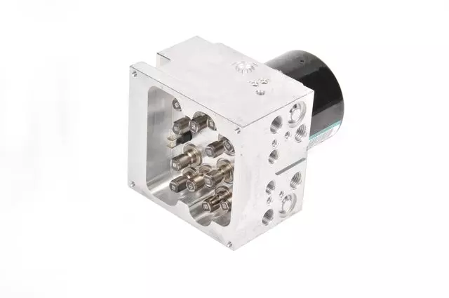 ABS Pressure Modulator Valve - GM (15924822)