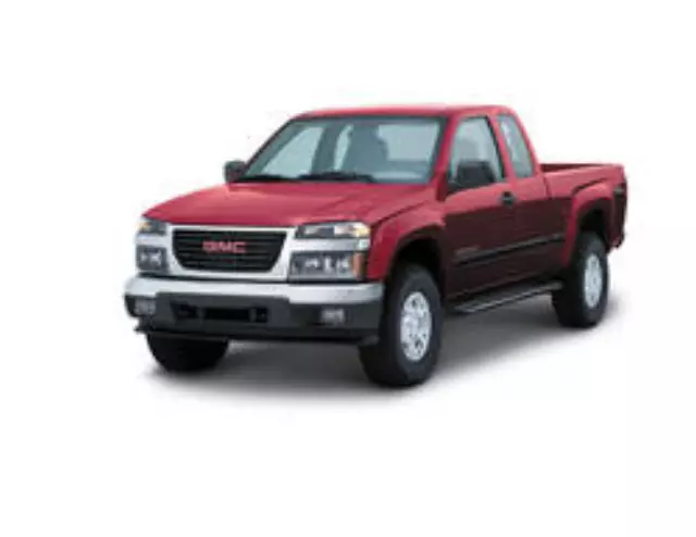 12498036 - Body: Assist Steps - Flat for Chevrolet: Colorado | GMC: Canyon Image
