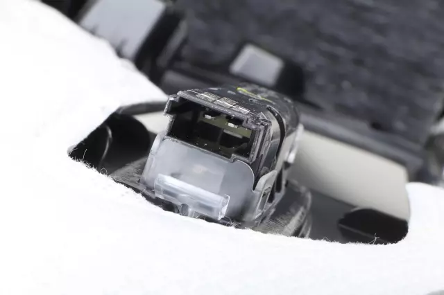 84551365 - Body: Lower Quarter Trim for Chevrolet: Blazer Image